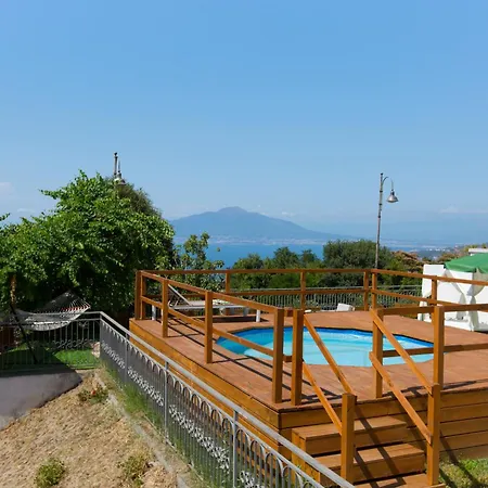 In Con Terrazzo E Vista Golfo *