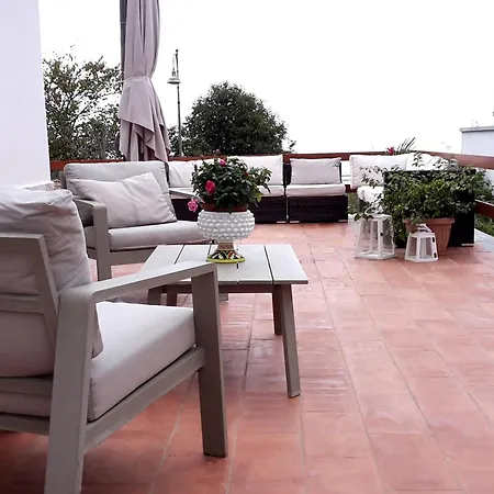 In Con Terrazzo E Vista Golfo * Massa Lubrense